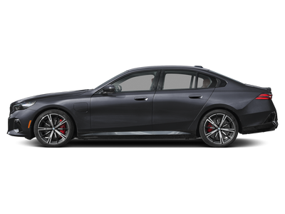 2026 BMW 5 Series 550e xDrive