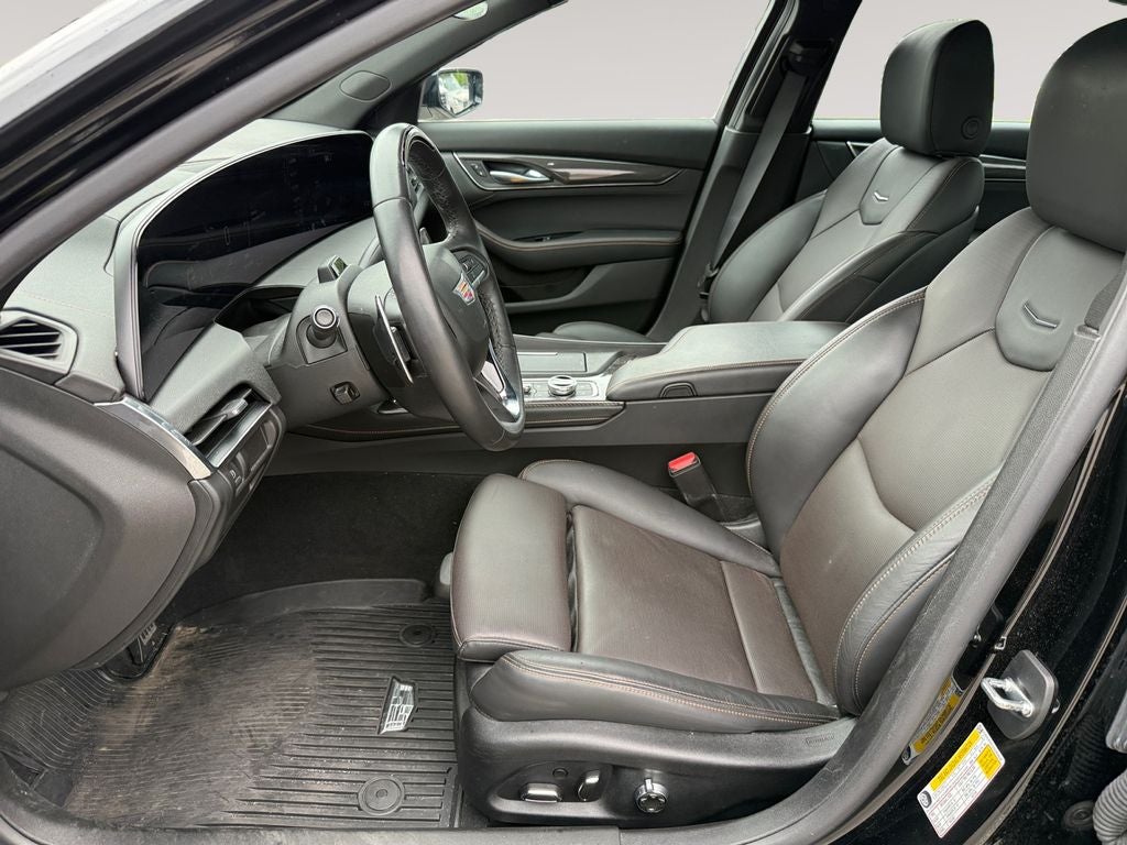 2025 Cadillac CT5 Sport