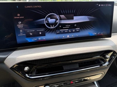 2025 BMW 2 Series 230i xDrive