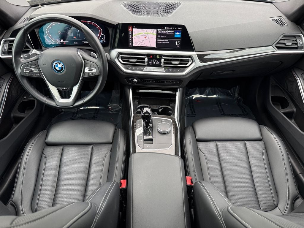 2022 BMW 3 Series 330e xDrive
