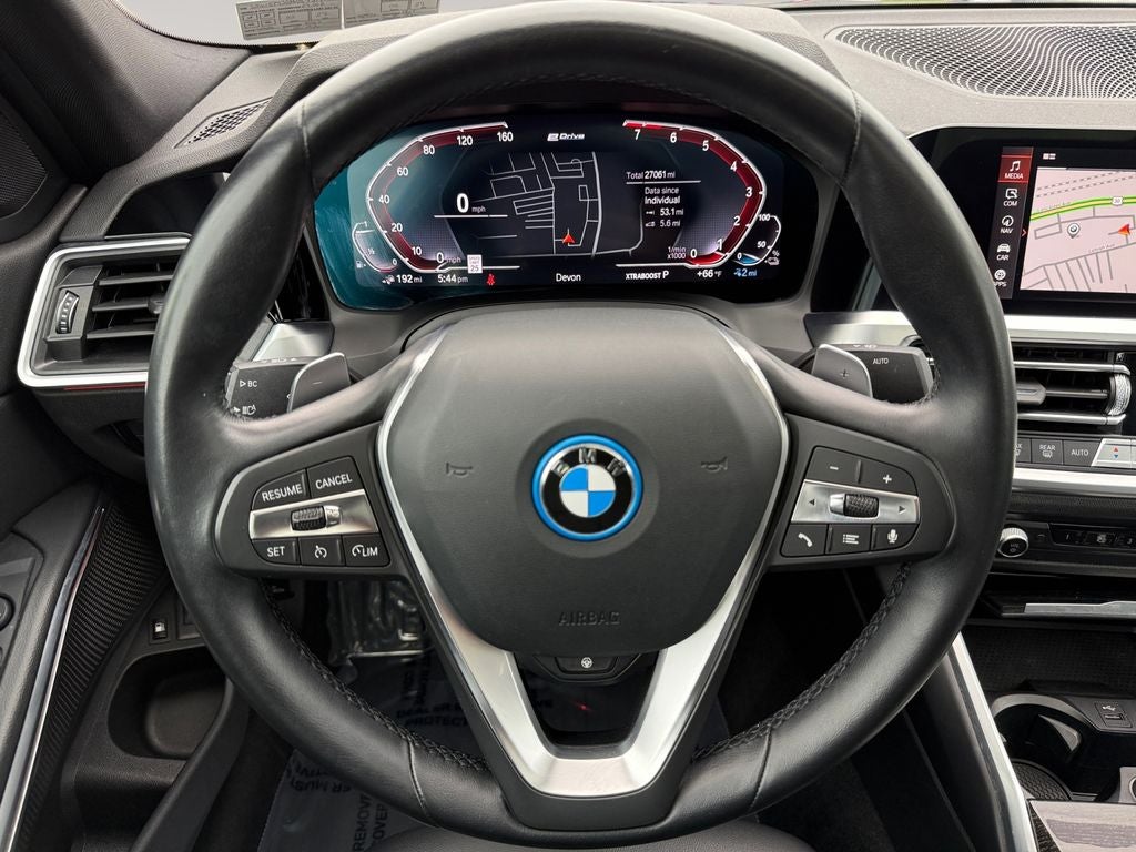 2022 BMW 3 Series 330e xDrive