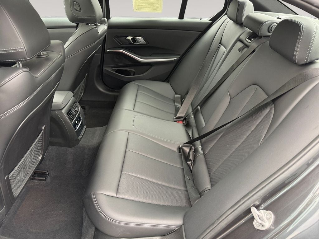 2022 BMW 3 Series 330e xDrive