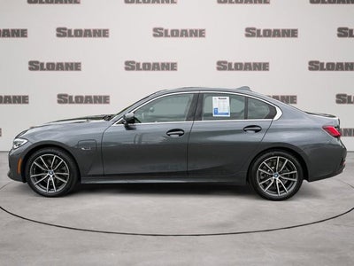 2022 BMW 3 Series 330e xDrive