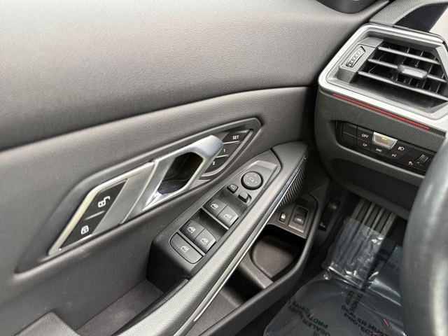 2022 BMW 3 Series 330e xDrive