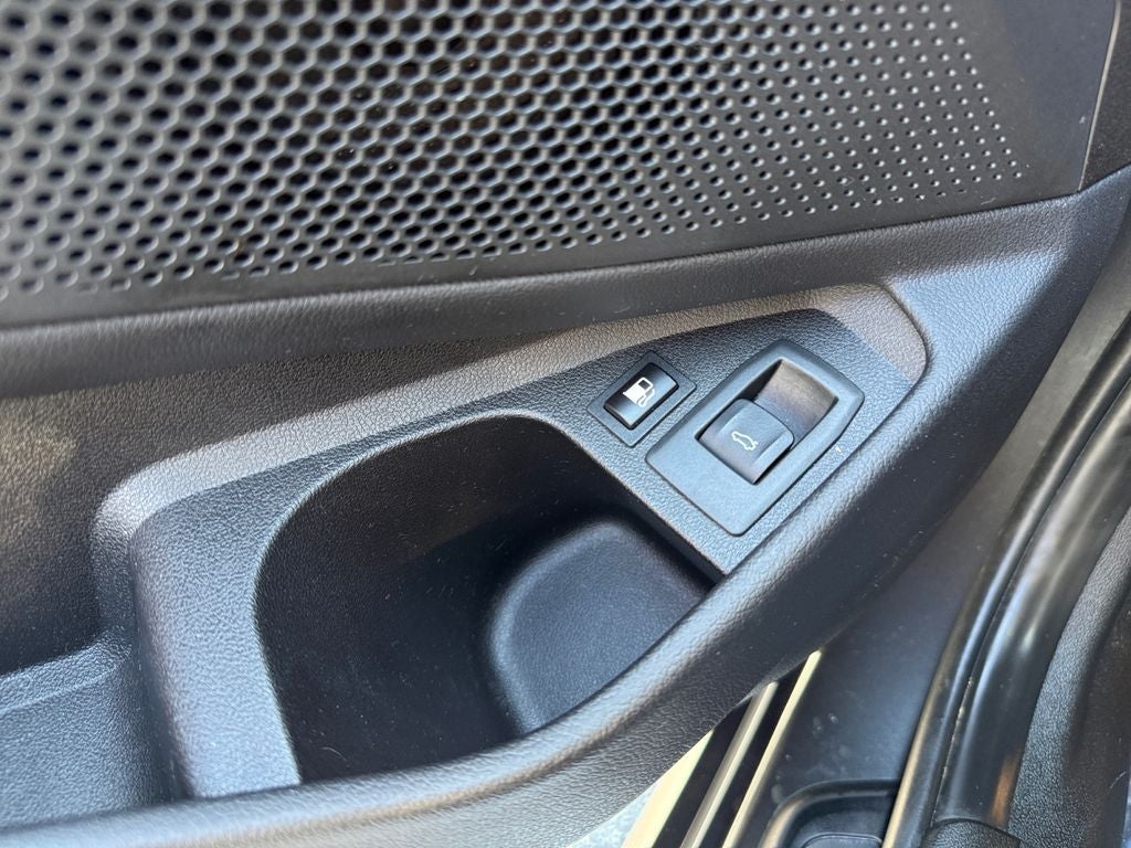 2021 BMW 3 Series 330e xDrive