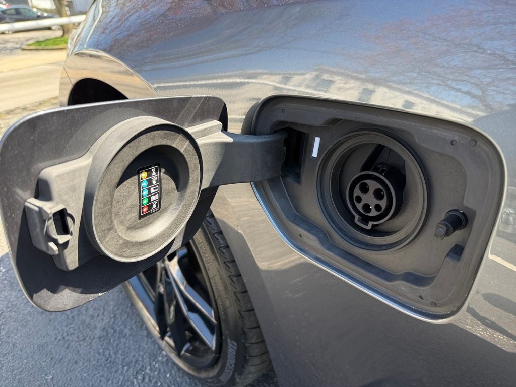 2021 BMW 3 Series 330e xDrive