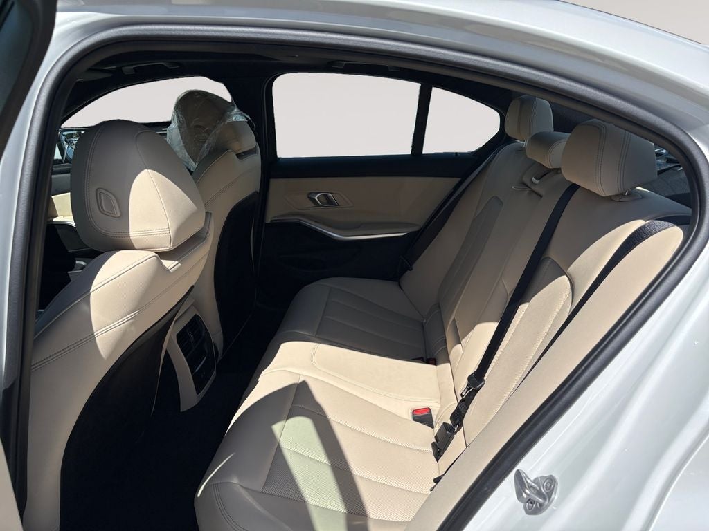 2026 BMW 3 Series 330i xDrive