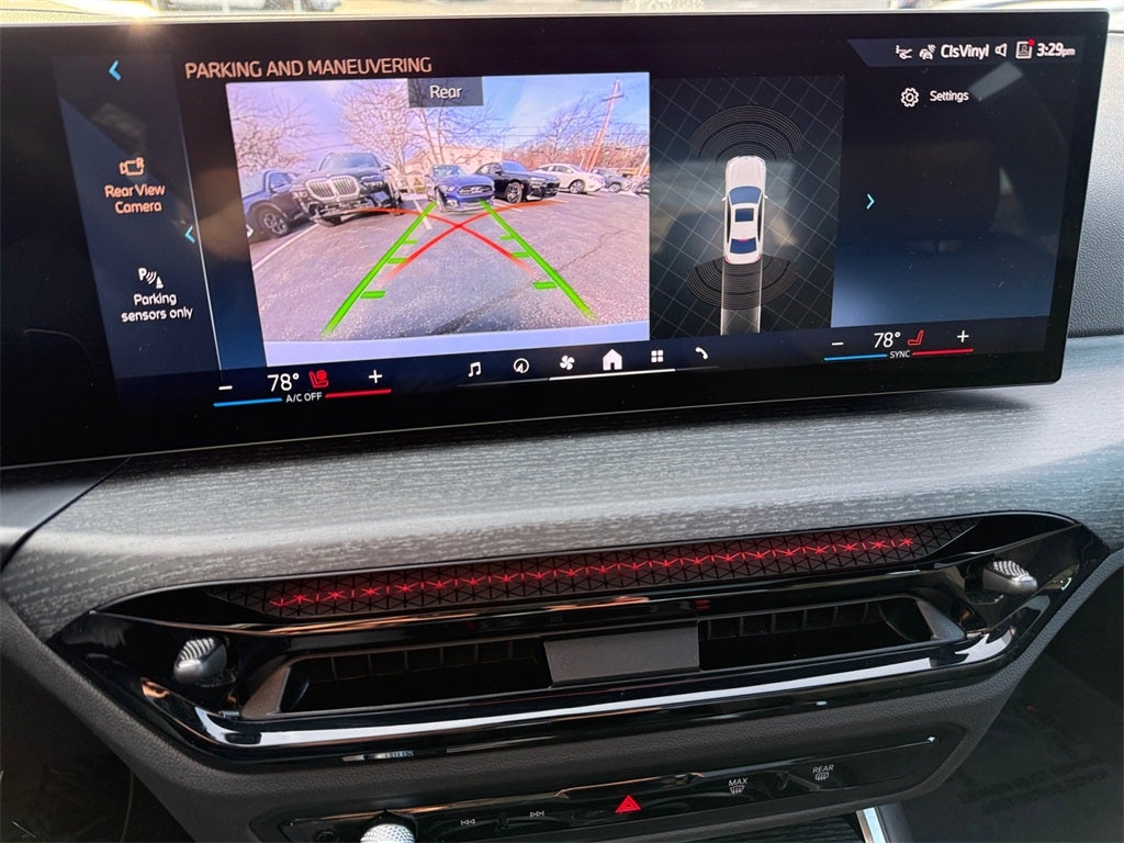 2025 BMW 3 Series 330i xDrive