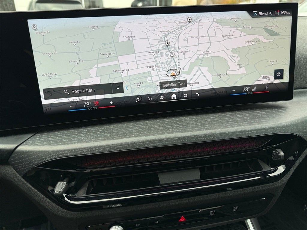 2025 BMW 3 Series 330i xDrive M Sport