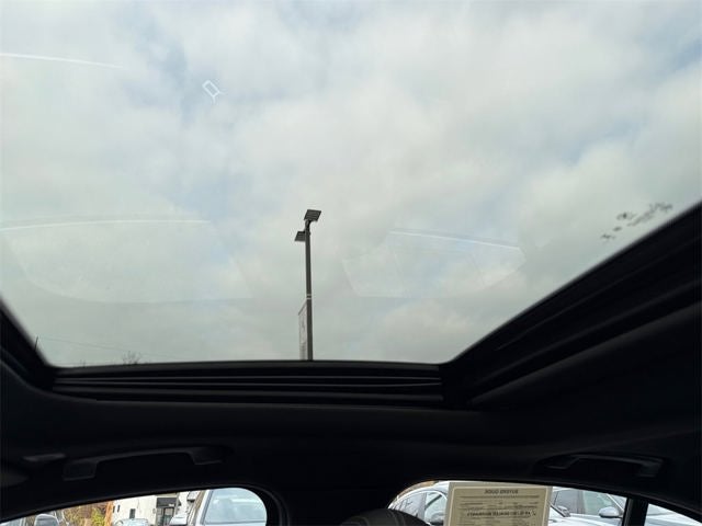 2025 BMW 3 Series 330i xDrive M Sport