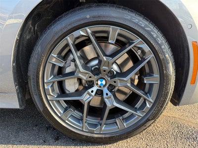 2025 BMW 3 Series 330i xDrive