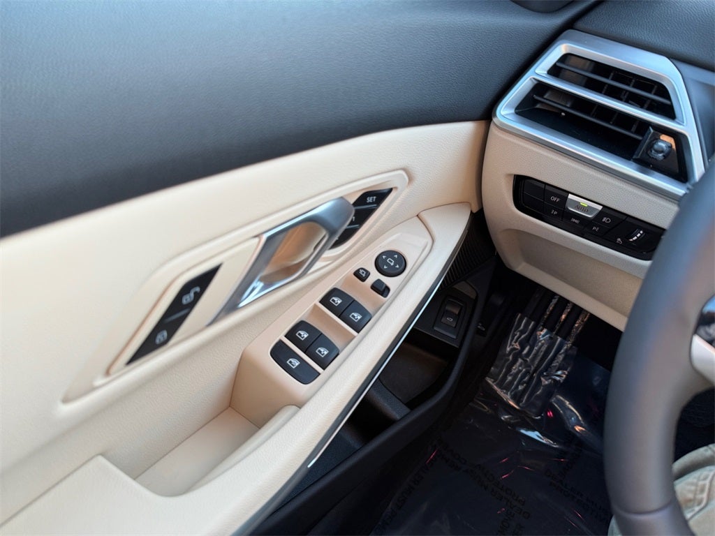 2025 BMW 3 Series 330i xDrive