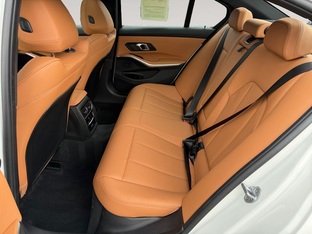2025 BMW 3 Series 330i xDrive