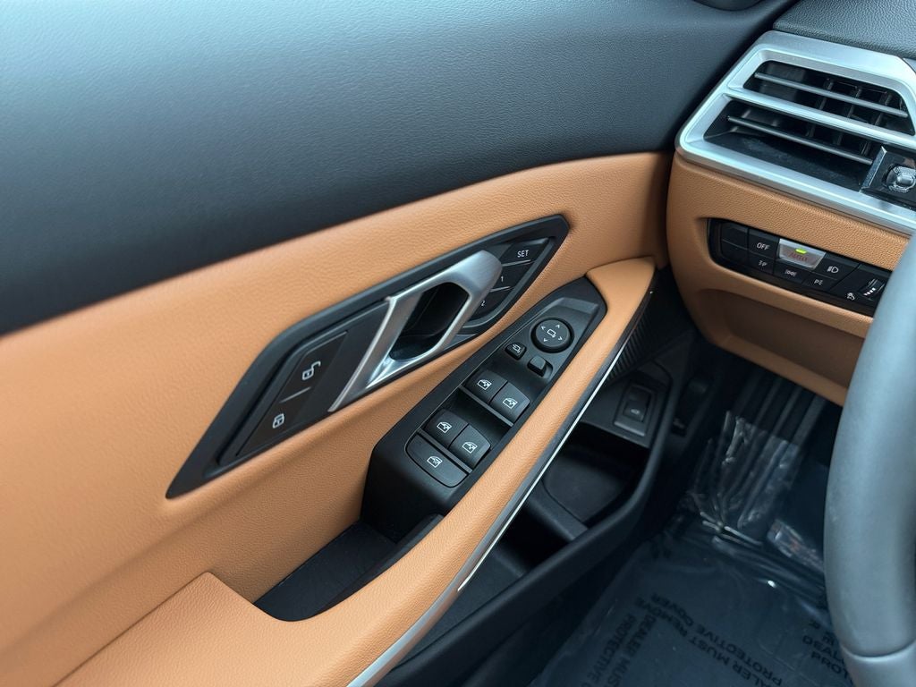 2025 BMW 3 Series 330i xDrive