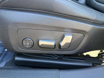 2023 BMW 3 Series 330i xDrive