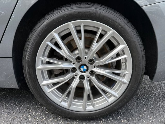 2023 BMW 3 Series 330i xDrive