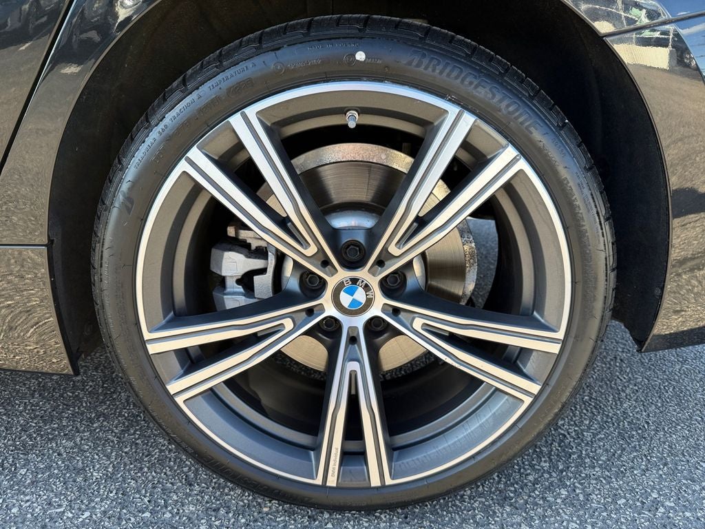 2024 BMW 3 Series 330i xDrive