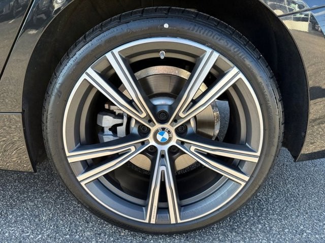 2024 BMW 3 Series 330i xDrive