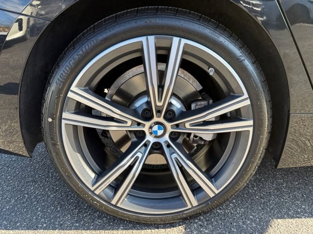 2024 BMW 3 Series 330i xDrive