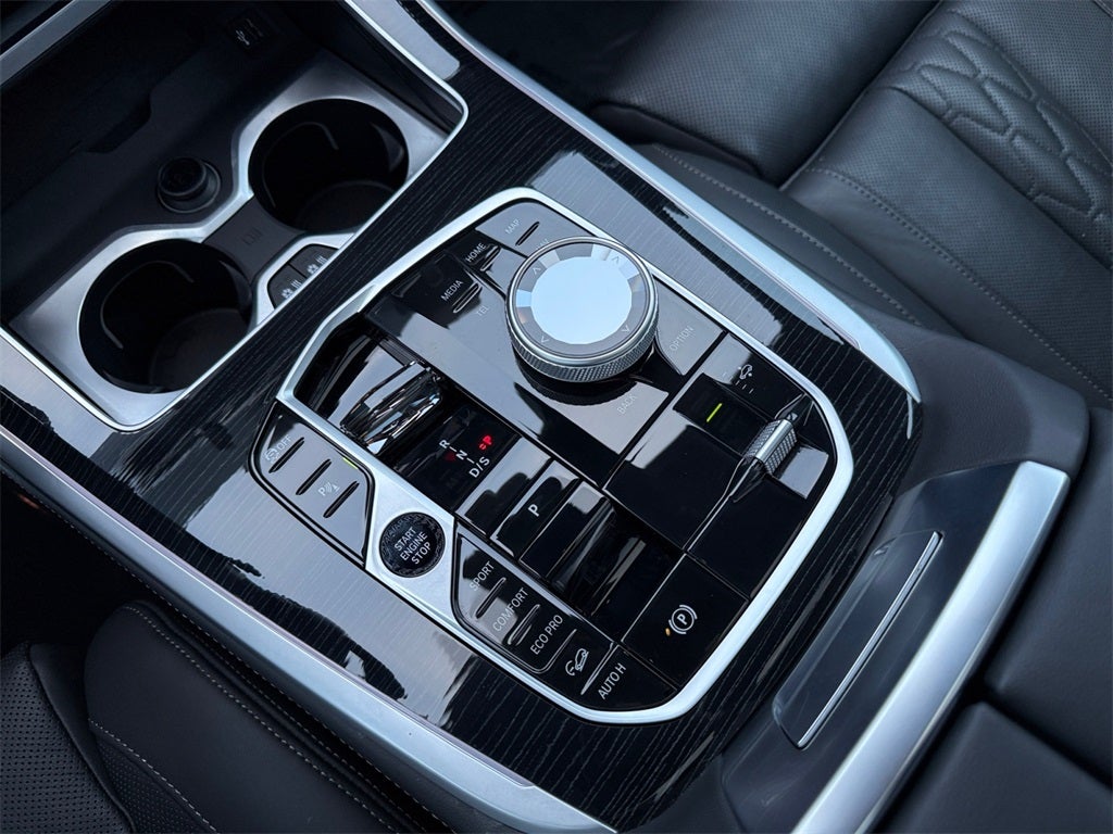 2023 BMW X7 xDrive40i M Sport