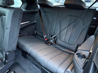 2023 BMW X7 xDrive40i M Sport