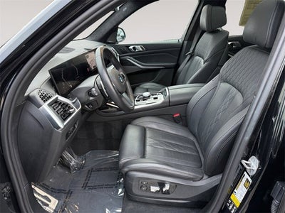 2023 BMW X7 xDrive40i M Sport