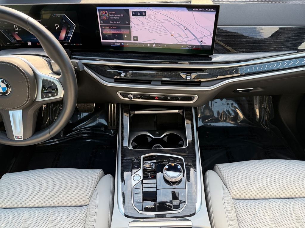 2025 BMW X7 xDrive40i M Sport