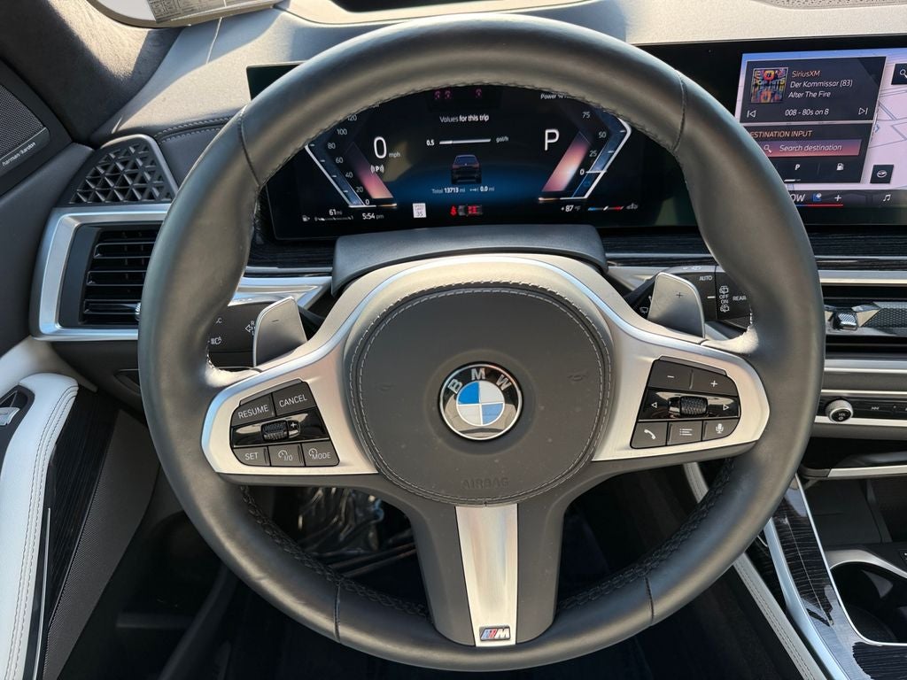 2025 BMW X7 xDrive40i M Sport