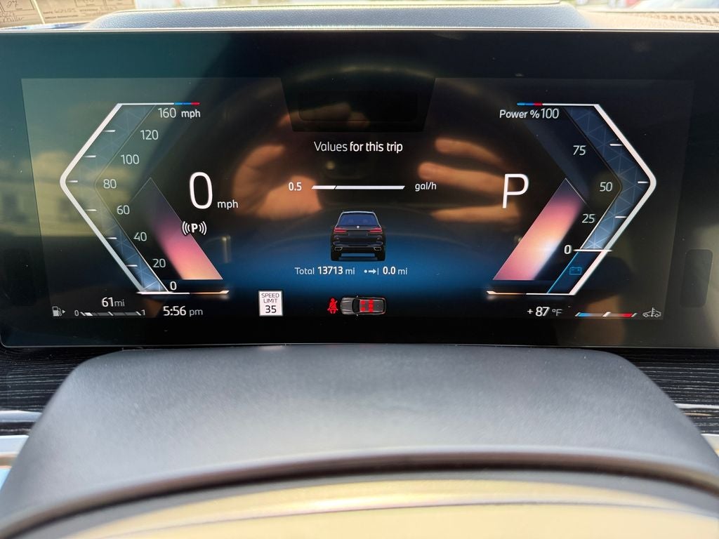 2025 BMW X7 xDrive40i M Sport