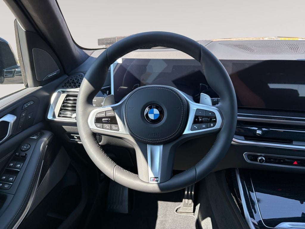 2027 BMW X7 xDrive40i