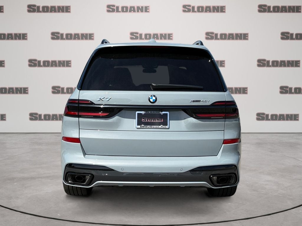 2027 BMW X7 xDrive40i