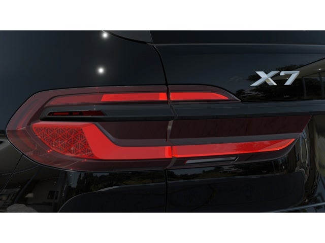 2027 BMW X7 Base