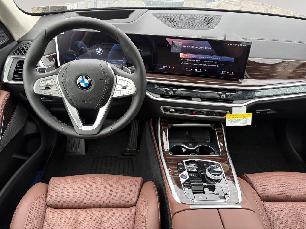 2027 BMW X7 xDrive40i