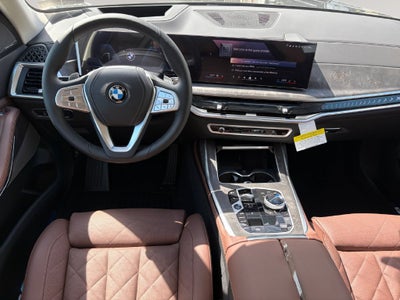 2027 BMW X7 xDrive40i