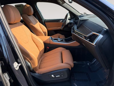 2025 BMW X5 xDrive40i M Sport