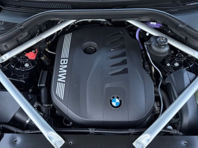 2025 BMW X5 xDrive40i M Sport