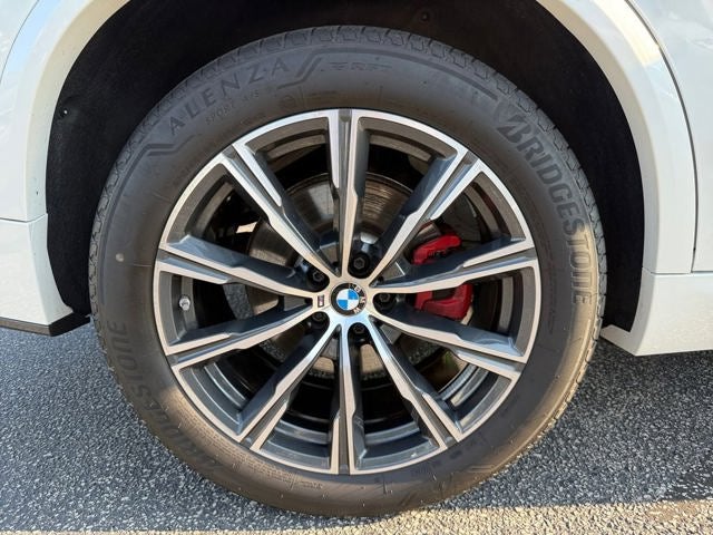 2025 BMW X5 xDrive40i M Sport