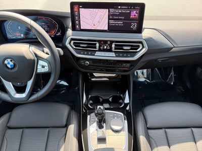 2025 BMW X4 xDrive30i
