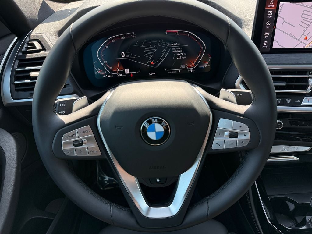 2025 BMW X4 xDrive30i