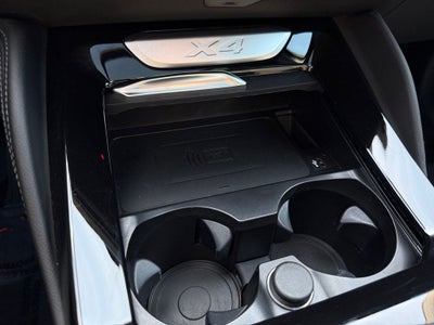2025 BMW X4 xDrive30i