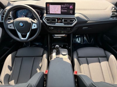 2025 BMW X4 xDrive30i