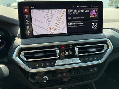 2025 BMW X4 xDrive30i