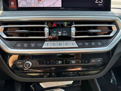 2025 BMW X4 xDrive30i