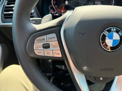 2025 BMW X4 xDrive30i