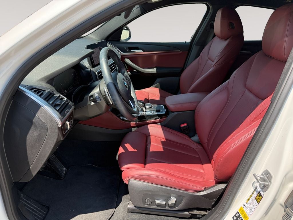 2022 BMW X4 xDrive30i