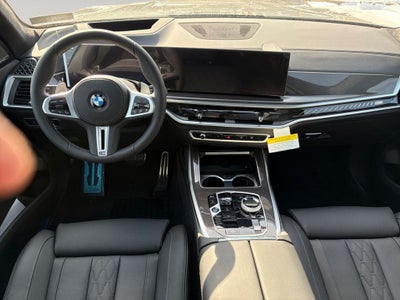 2026 BMW X7 M60i