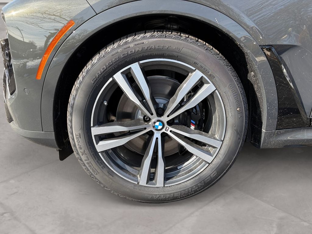 2026 BMW X7 M60i