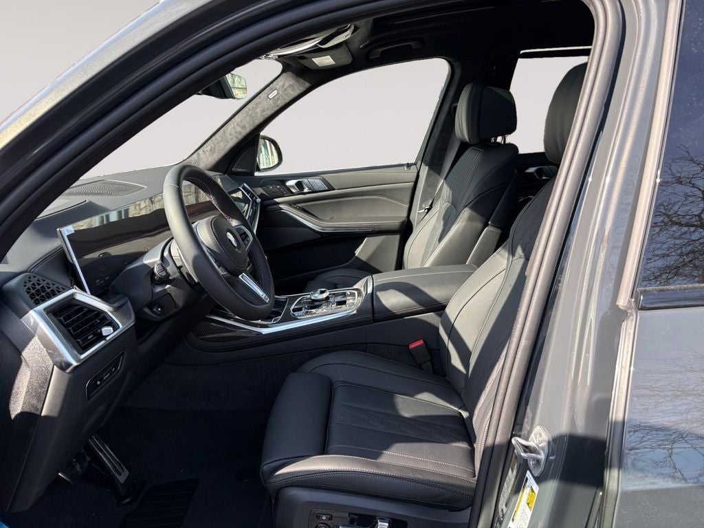 2026 BMW X7 M60i