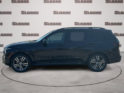 2027 BMW X7 M60i