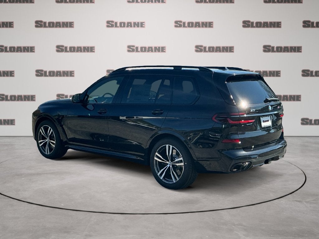 2027 BMW X7 M60i